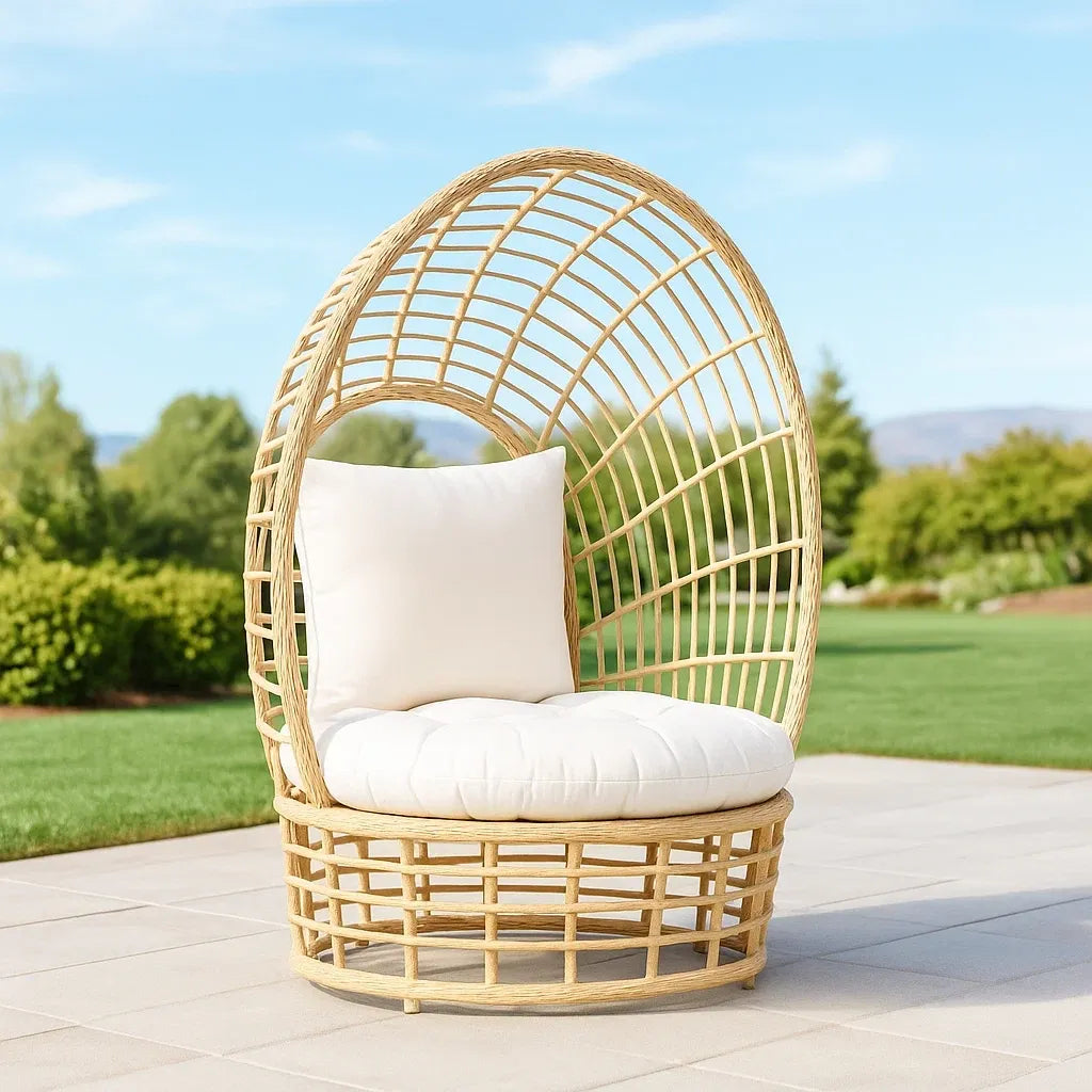 Fauteuil de jardin coquille rotin synthétique beige coussin assise/dossier blanc