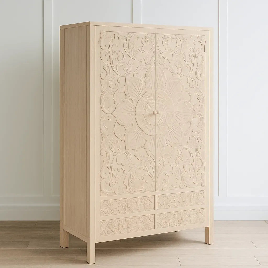 Armoire en bois sculpté finition naturelle 2 portes 180x90x45 cm
