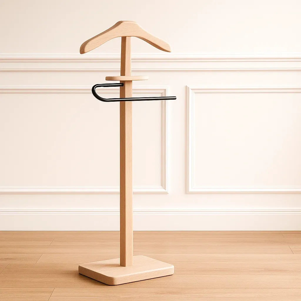 Valet de nuit en bois de hêtre avec barres métalliques noires porte-costume